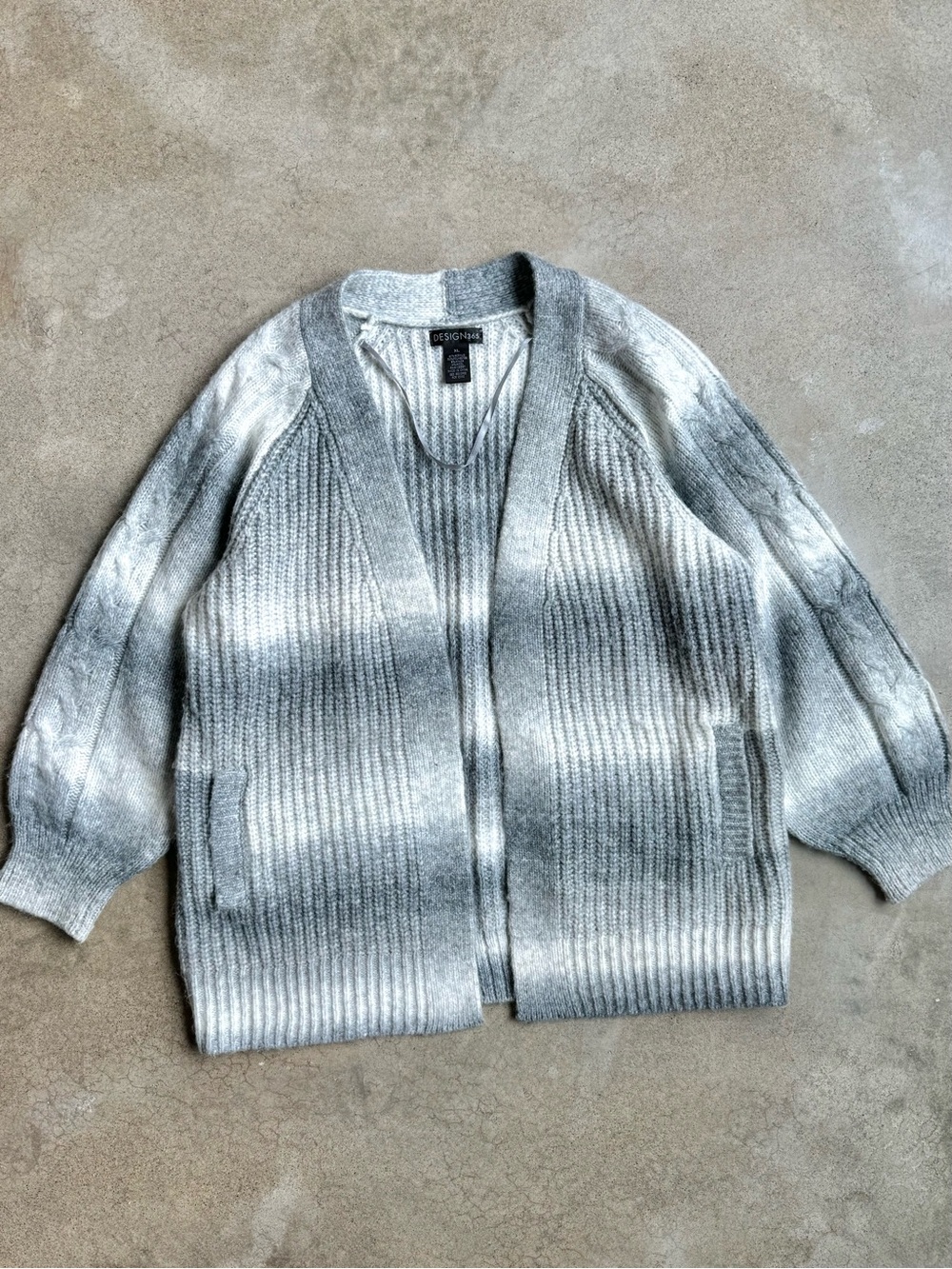 Design365 Grey Ombré Balloon Sleeve Cardigan